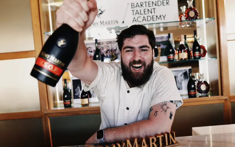 tom magnier vainqueur remy martin bartender talent academy 2026