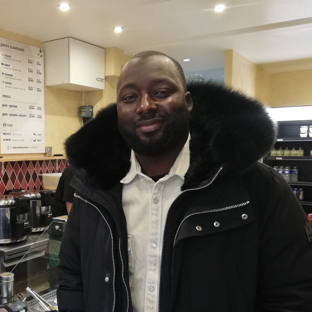 Kader Jawneh veut offrir une place à la cuisine africaine dans le paysage gastronomique français. Crédits : L'Auvergnat de Paris.