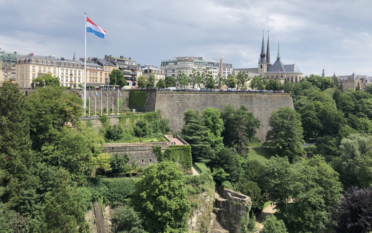 2,85 millions de nuitées ont été passées en structures touristiques au Luxembourg en 2019. Crédit : L'Auvergnat de Paris.