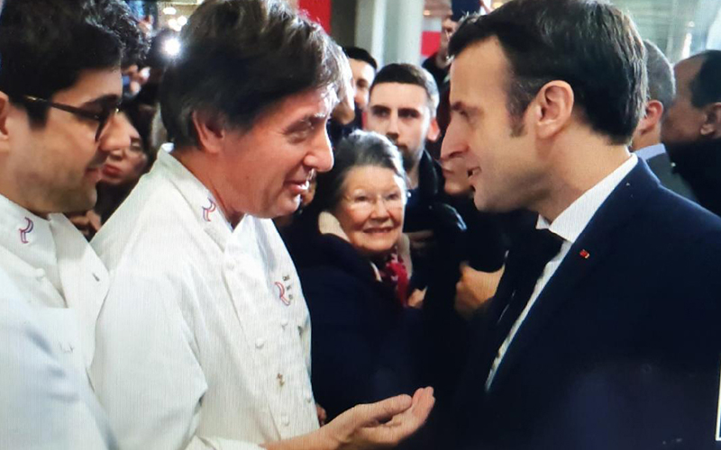 Emmanuel Macron à l’inauguration du salon