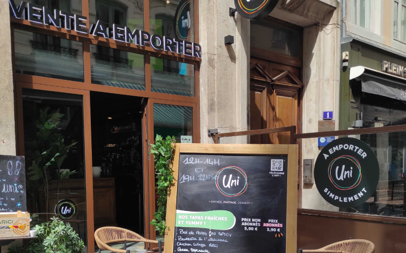 À Lyon, les brasseries UNI fonctionnent sur abonnement avec leurs clients. Un concept inédit.
