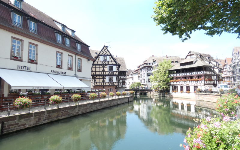 La ville de Strasbourg compte 126 hôtels. Crédits : L'Auvergnat de Paris.