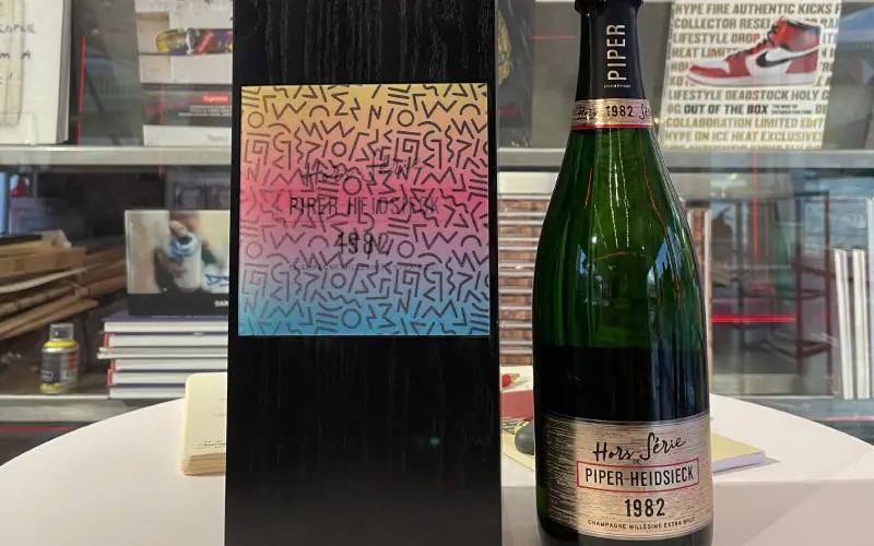 Hors-Série 1982, nouvelle cuvée du champagne Piper-Heidsieck.