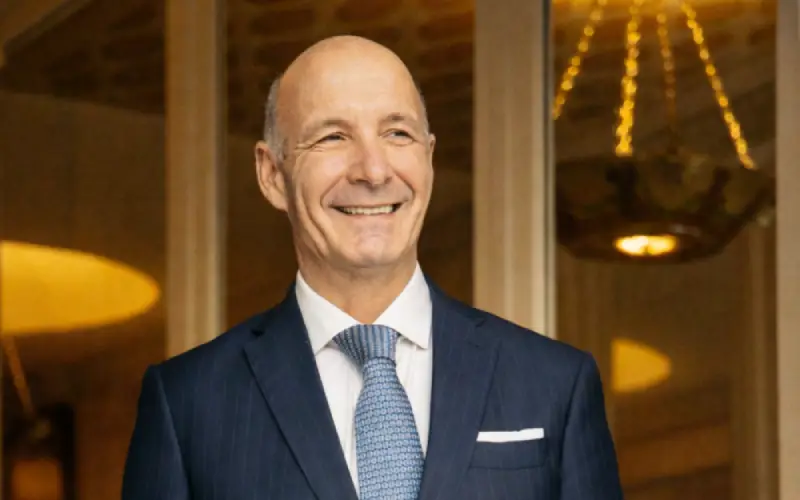 christophe laure directeur general intercontinental paris le grand chevalier legion honneur