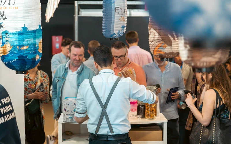 Visiteurs et exposants au salon L'Essence du Gin à Lille. Crédit : L’Essence du Gin & des Spiritueux.