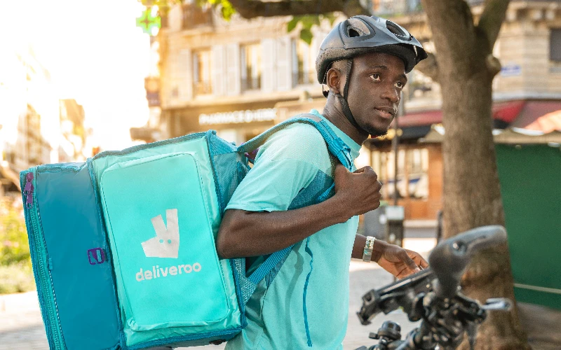 Les commandes de café auprès de Deliveroo bondissent en cette rentrée. Crédit : Deliveroo.
