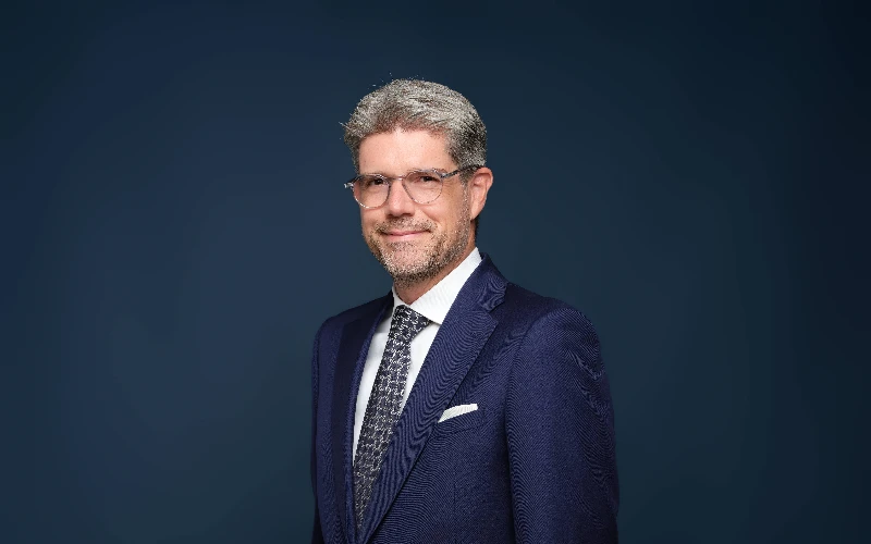 Laurent Herschbach, le nouveau directeur général de l’Hôtel Métropole Monte-Carlo. Crédit : Booké.