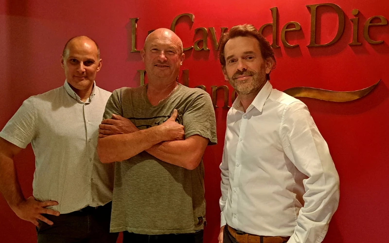 Nicolas Fermond, Patrick Berthet et Guillaume de Laforcade (de g. à dr.), respectivement directeur technique, président et directeur général de Jaillance. Crédit : Jaillance.