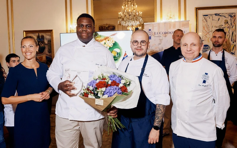 Anthony Pomier, grand vainqueur de la 2e édition du Seafood from Norway Challenge x Le Cordon Bleu Paris. Crédit : Norwegian Seafood Council / Le Cordon Bleu Paris.