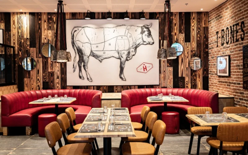 Avec le restaurant de Pontalier, Hippopotamus a atteint les 100 steakhouses à la française. Crédit : Hippopotamus.