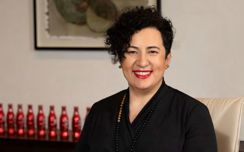 Başak Karaca, présidente de Coca-Cola France, salue l'arrivée de Fuze Tea chez McDonald's. Crédit : Coca-Cola France.